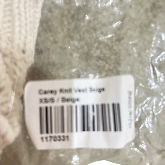 NWT Princess Polly Carey Cream beige Cable Knit cropped vest ribbed hems small - Picture 7 of 8